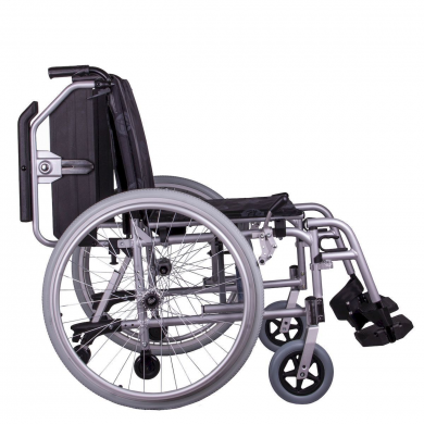 Легка інвалідна коляска LIGHT III хром